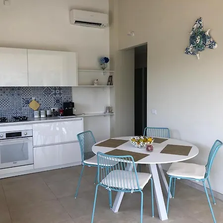 Iiulia Hills * Fiumefreddo di Sicilia