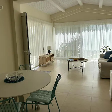 Iiulia Hills Villa